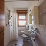 With Balcony And View * 比比翁