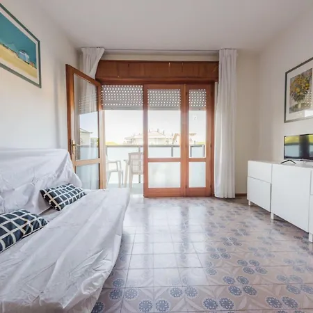 With Balcony And View * Bibione