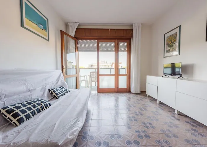 With Balcony And View * Bibione