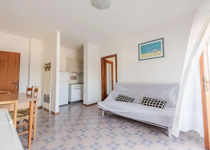 Appartamento With Balcony And View *